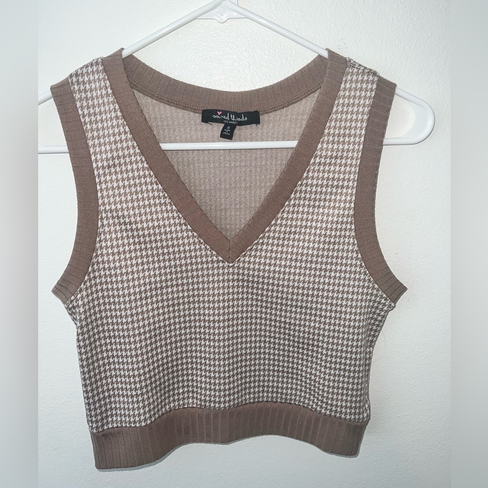 Sweater Vest